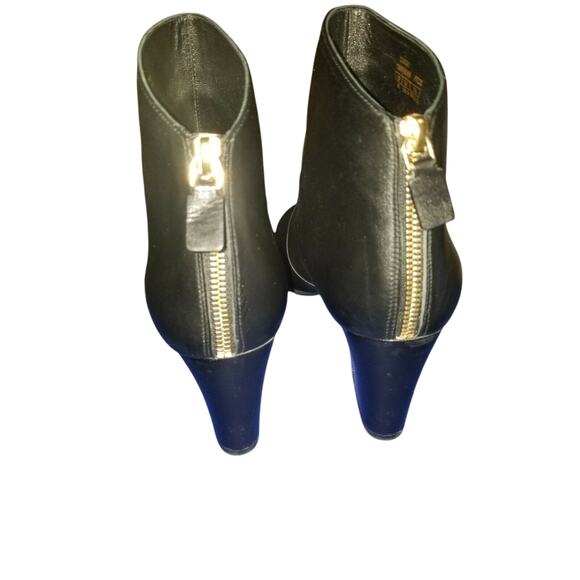 Stuart Weitzman Black Leather Boots ROMITA  Ankle Boots NEW  Size 9 - Picture 3 of 7